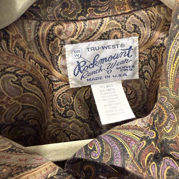 Vintage-Inspired Paisley Button-Down Shirt - Brown/Tan - Picture 2 of 5